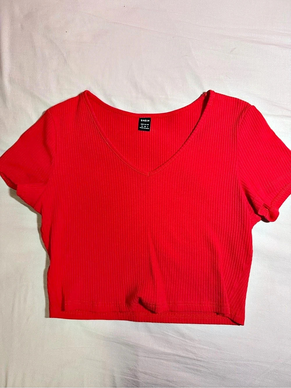 SHEIN Red Ribbed V-Neck Crop Top Red Medium